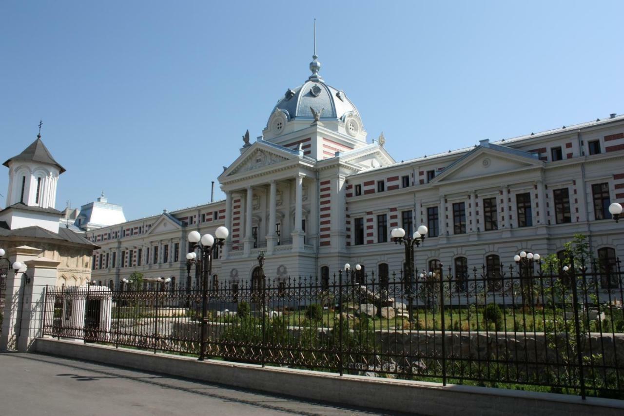 Old Town - Universitate Studio Bucarest Exterior foto